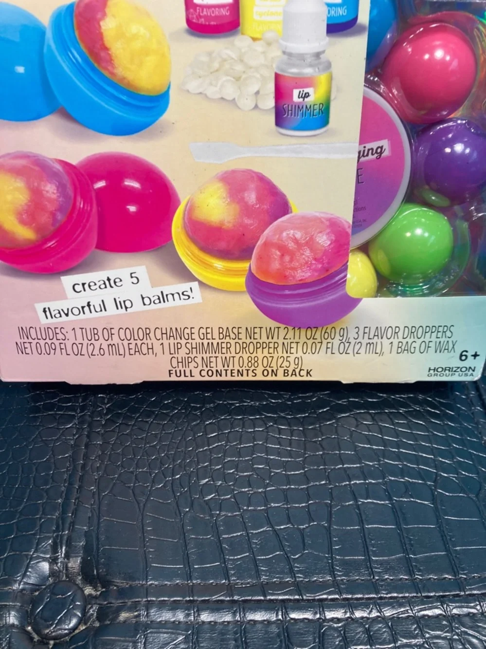 NWT YOU•NIVERSE Science Meets Style Color-Change Lip‎ Balm STEM Kit
